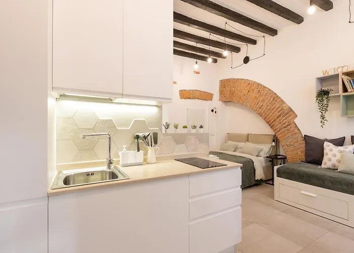 Bricks & Beams Studio In The Key Area Of